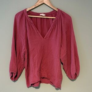 Nation v-neck top - M